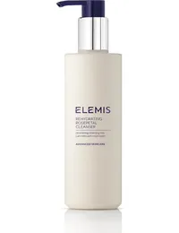 Rehydrating Rosepetal Cleanser 200ml from lookfantastic