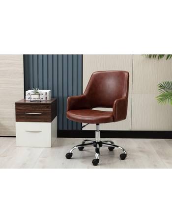 Woolverton task deals chair