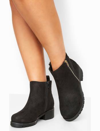 Shop Tall Sally Women's Chelsea Ankle Boots to 70% Off | DealDoodle