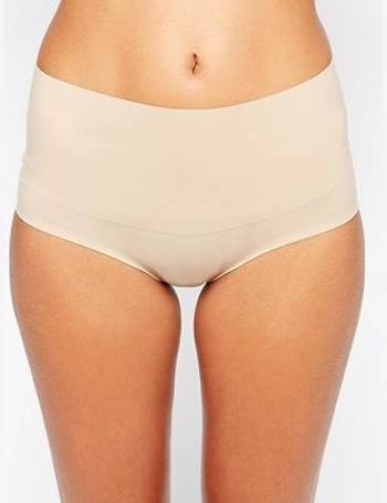 Spanx Undie-tectable lace hipster brief in beige