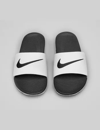 Nike shop slides footasylum