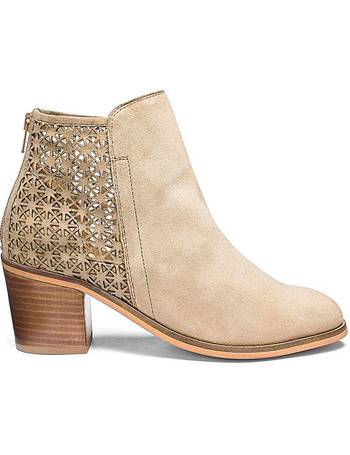 Womens Heavenly Soles Suede Ankle Boots Simply Be 