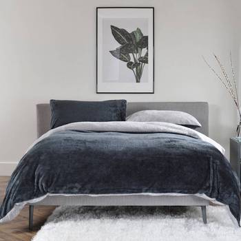 the lyndon company king grey piped chambray fandango duvet set