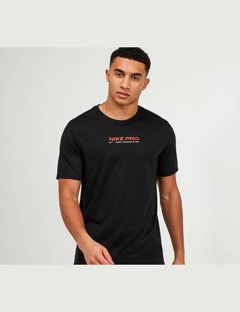 Shop Men's Footasylum T-shirts up to 85% Off | DealDoodle