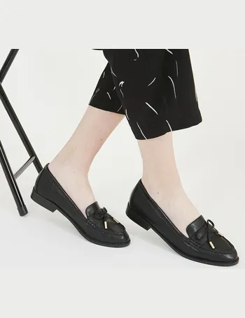 bow loafers black