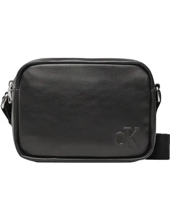 Calvin Klein Jeans, Sculpted cross body bag