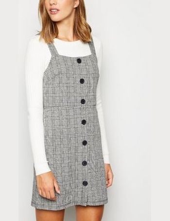 new look checked pinafore