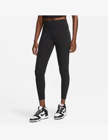 Nike Dri-FIT Universa Women's Medium-Support High-Waisted Leggings with  Pockets
