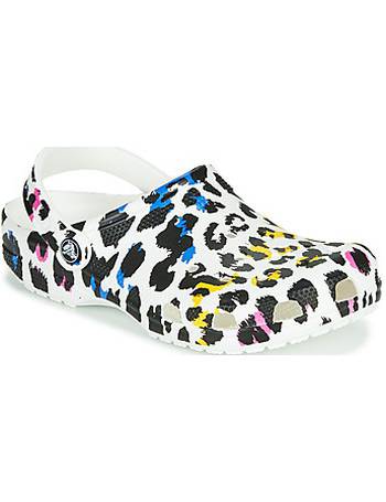 White leopard print online crocs