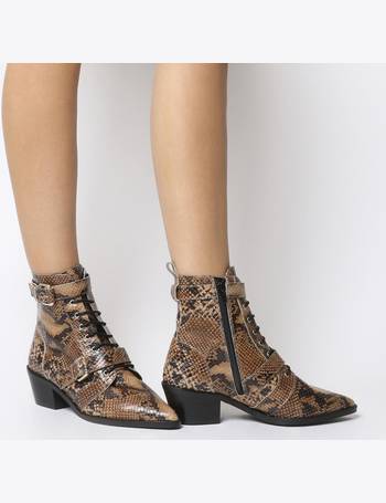 Office ambassador boots on sale snake