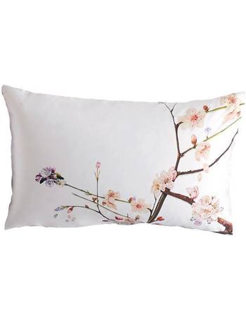 Ted Baker Pair Of Floral Pillowcases Flower Shams Chelsea Housewife White Pink 