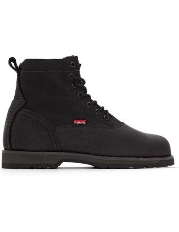 levi's jax leather chelsea boot in black