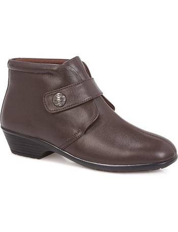 Pavers sale cheap ankle boots