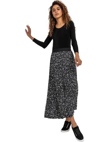 Pleated Maxi Skirt in Black - Roman Originals UK
