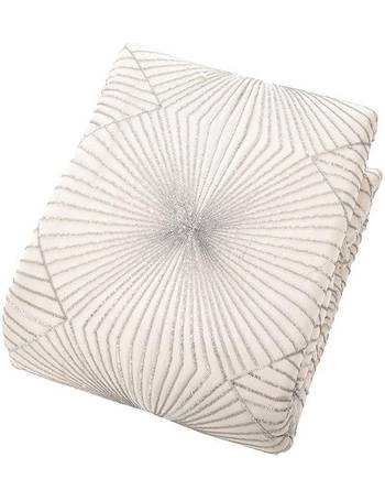 Kylie minogue best sale vanetti throw