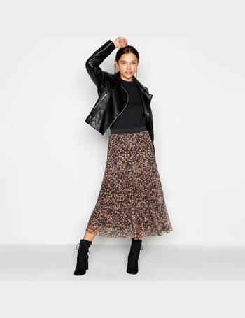 Red herring hot sale leopard print skirt