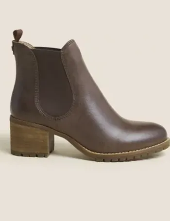 chellysun chunky cleated heel chelsea boots