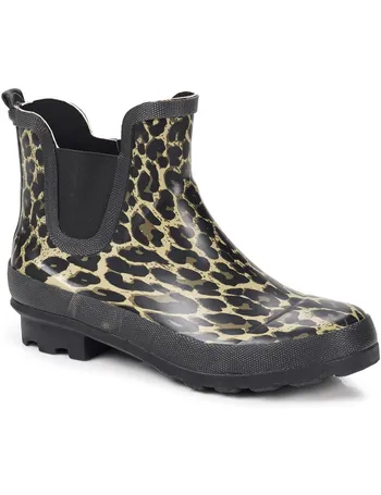 pavers leopard print boots