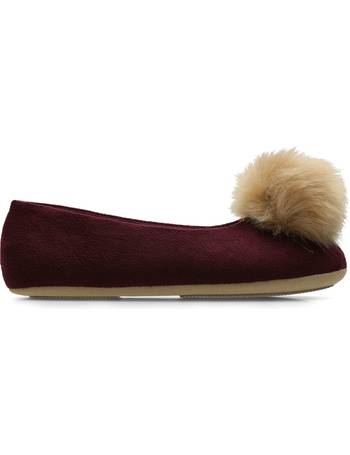 Clarks pom store pom slippers