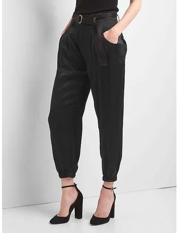gap velvet joggers