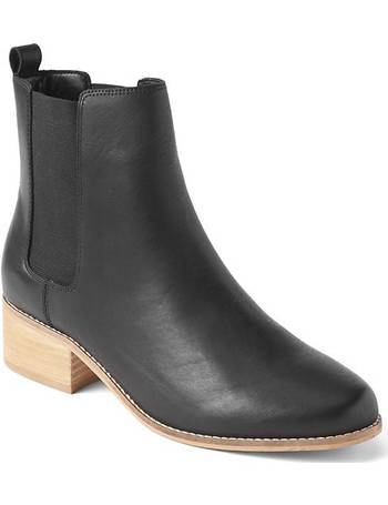 Shop Chelsea Boots up to 45% Off | DealDoodle