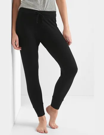 gap body joggers