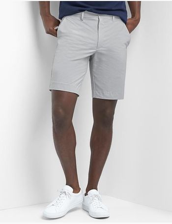 gap performance shorts