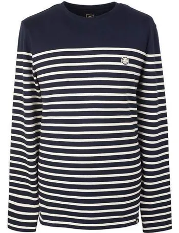 pretty green striped t shirt