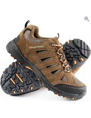 walking shoes go outdoors