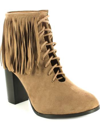 Shop Wynsors Women's Lace Up Ankle Boots up to 60% Off | DealDoodle