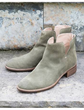 Celtic & Co. Ladies' Notched Flat Ankle Boots