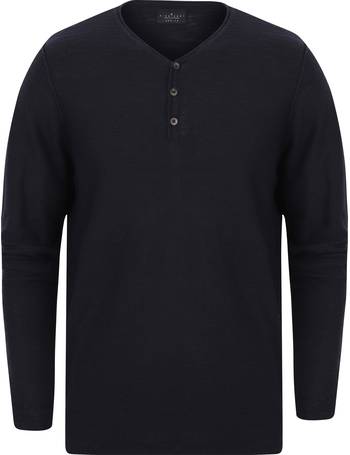 dissident knitwear
