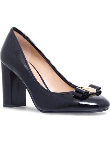 Michael kors caroline bow sales pump