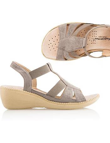 ideal world cushion walk sandals