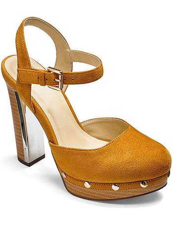 Shop Fashion World Wide Fit Shoes for Women up to 75% Off