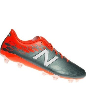 white new balance football boots