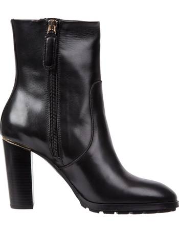 Tommy hilfiger round hot sale stud wedge bootie