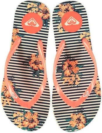 sports direct flip flops womens