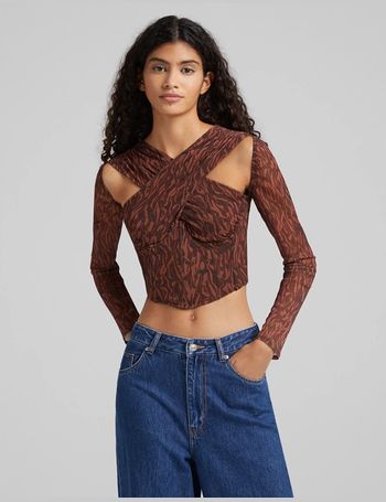bershka crop top moletom com capuz