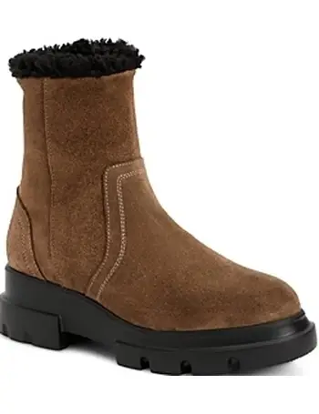 Shop Aquatalia Women s Fur Boots up to 75 Off DealDoodle