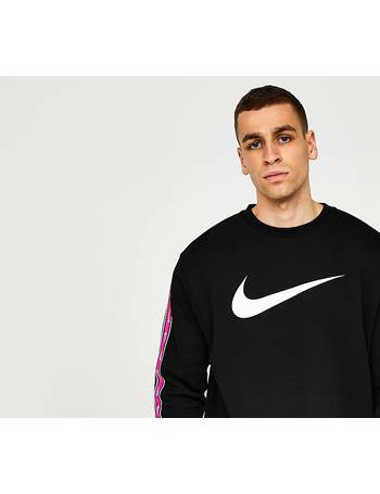 Nike hot sale sweatshirt footasylum