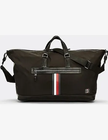 tommy hilfiger chevron duffle bag