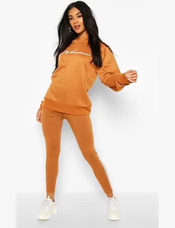 boohoo jogging suits