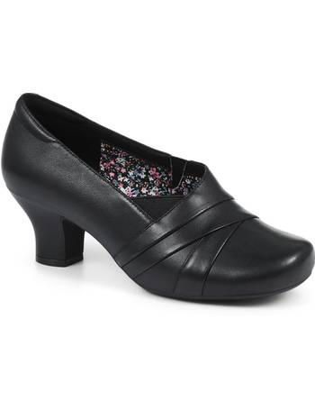 pavers black court shoes