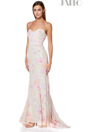 Jarlo all over printed maxi hot sale dress with train in floral