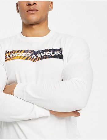 Shop Men's Under Armour Long Sleeve T-shirts up to 70% Off