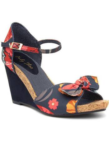 Molly Slingback Wedge Sandal in Orange