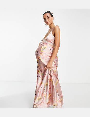 Hope & Ivy Maternity embroidered tea midaxi dress in cream floral