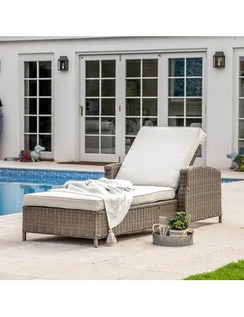 Wayfair rattan 2024 sun loungers