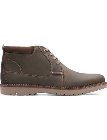 Clarks vargo sales leather chukka boots